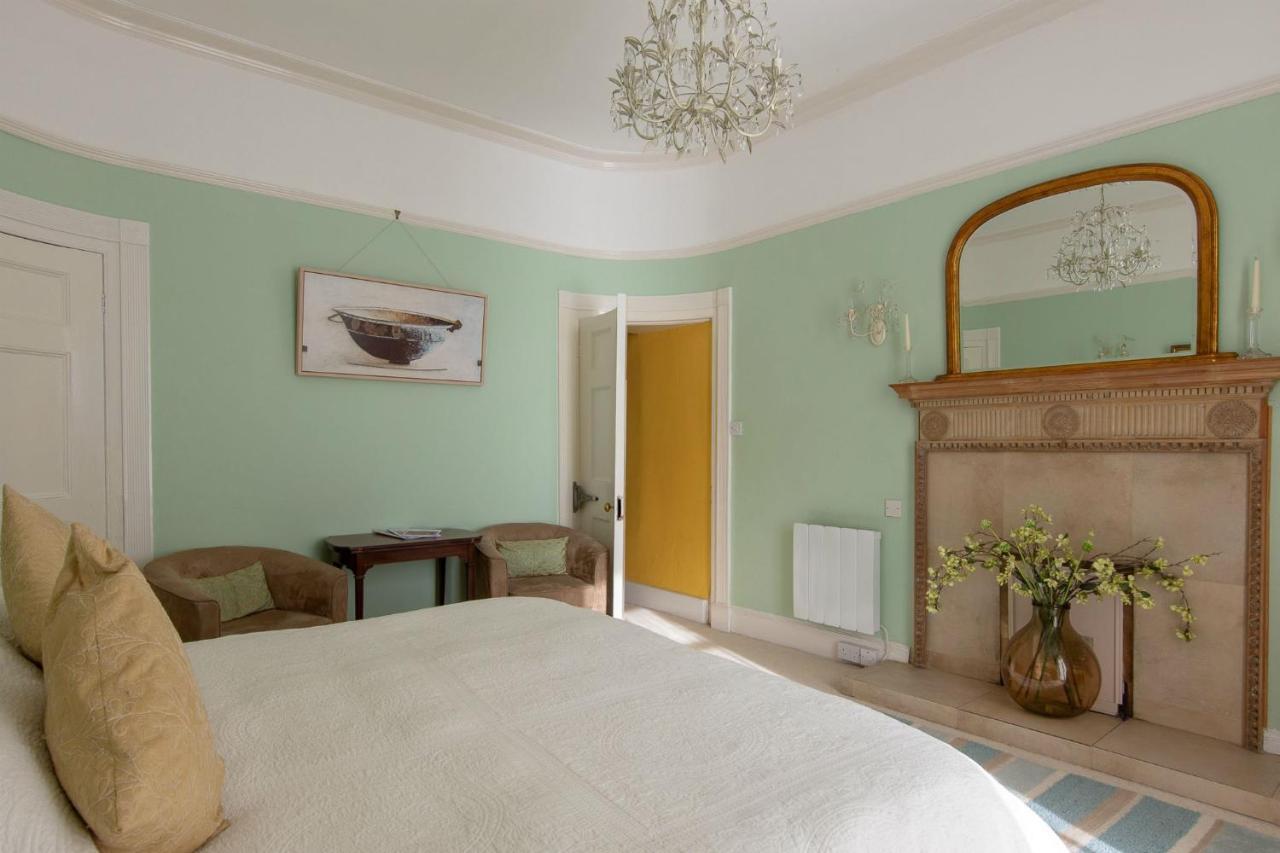 The White House Hotel Charmouth Exterior foto